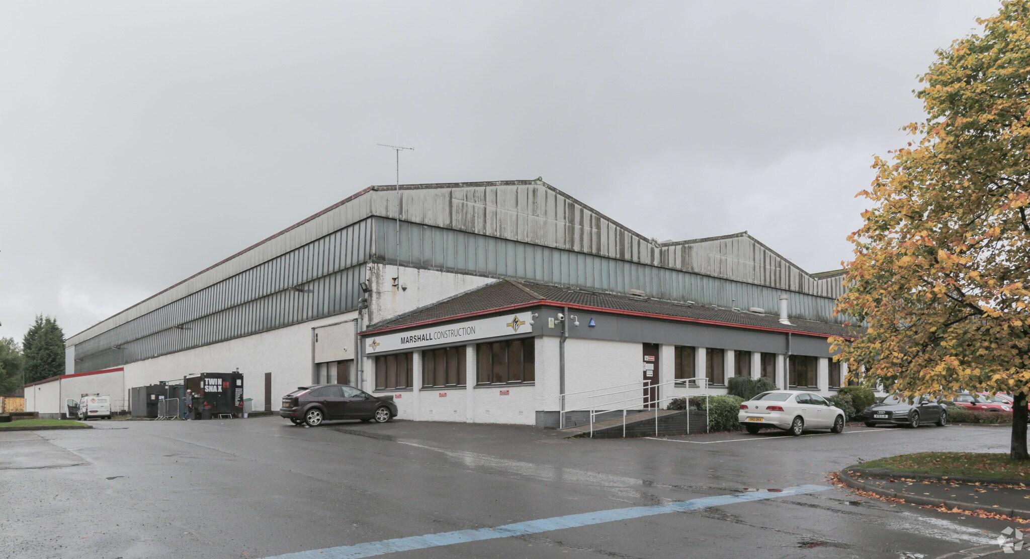 Hilton Rd, Alloa for lease Primary Photo- Image 1 of 2