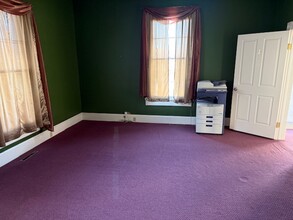 233 Davie Ave, Statesville, NC for lease Interior Photo- Image 1 of 19