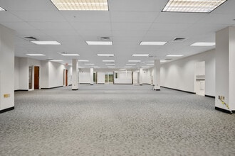 70 Thomas Johnson Dr, Frederick, MD for lease Interior Photo- Image 2 of 9