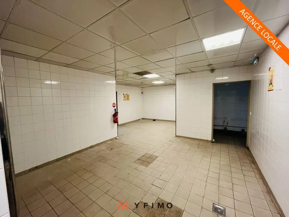 Flex in MAISONS-LAFFITTE for lease Interior Photo- Image 1 of 6