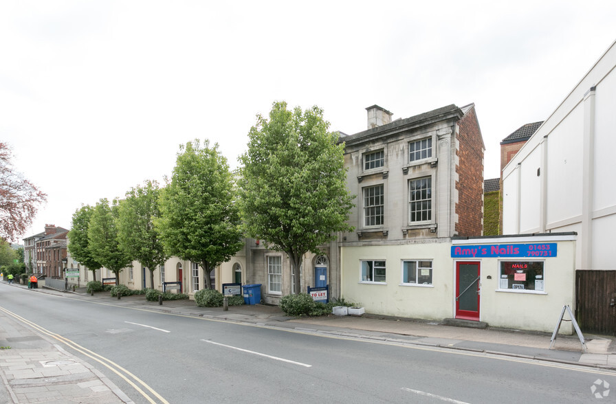 38-43 London Rd, Stroud for lease - Building Photo - Image 1 of 3