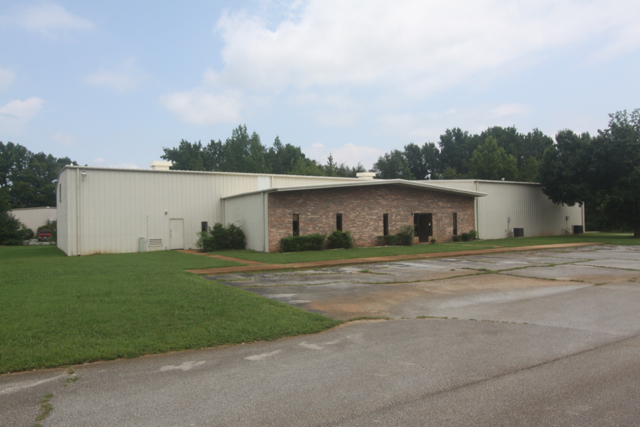 4006 Helton Dr, Florence, AL for sale - Building Photo - Image 1 of 1