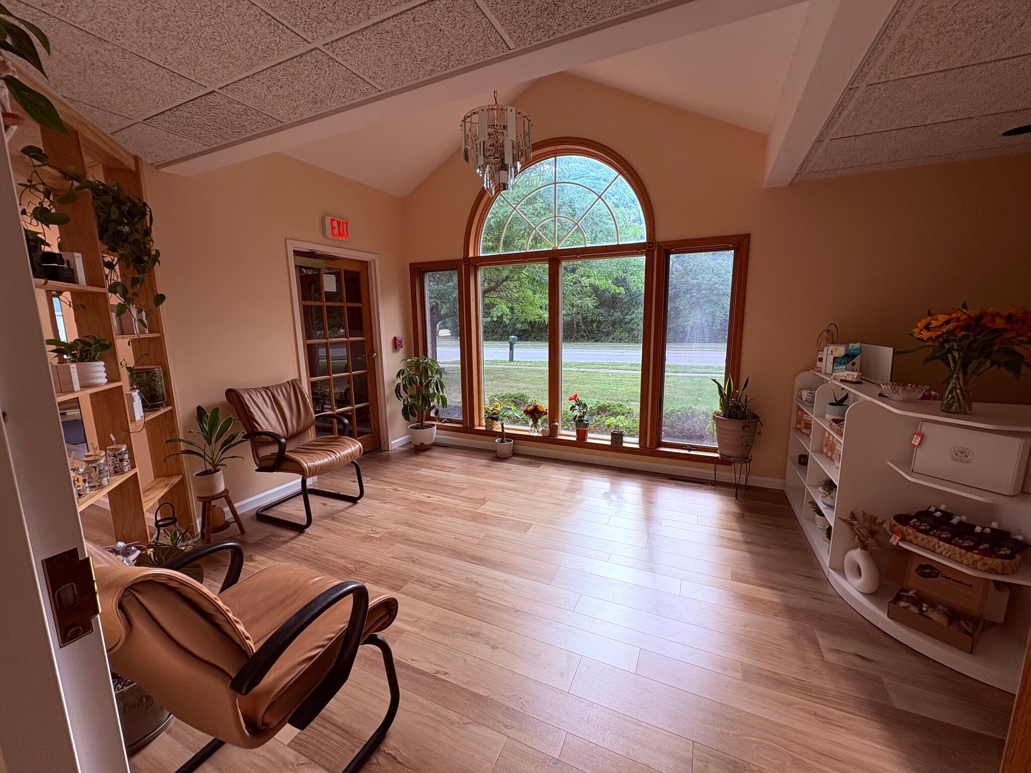 822 Davison Rd, Lockport, NY for lease Primary Photo- Image 1 of 49