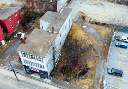 61 Prince Edward St, Saint John, NB for sale - Primary Photo - Image 2 of 6