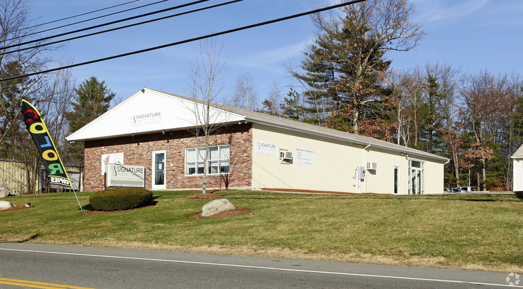 45 Londonderry Tpke, Hooksett, NH for sale Primary Photo- Image 1 of 1