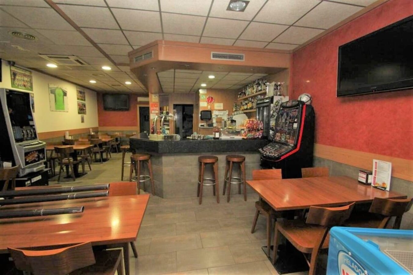 Palamós, GER 17230 - - - Interior Photo - Image 1 of 5