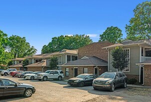 University Northside Apartments - Convenience Store