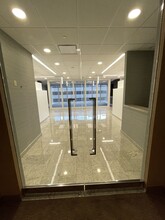 190 E Capitol St, Jackson, MS for lease Interior Photo- Image 1 of 3