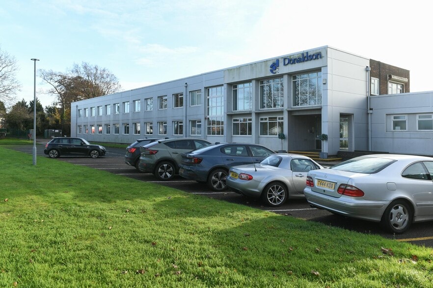 155 Humberstone Ln, Leicester for lease - Building Photo - Image 2 of 11