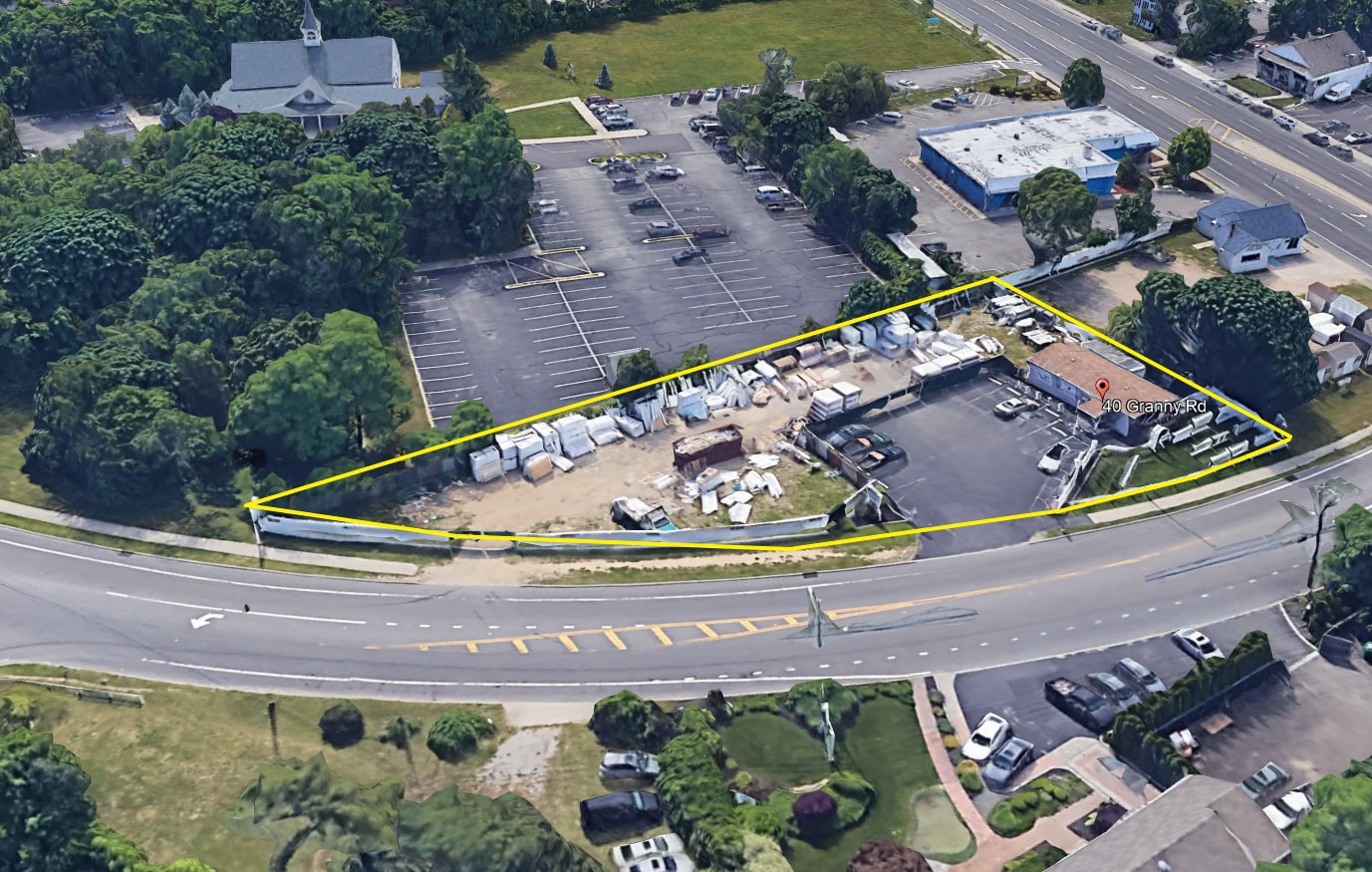 40 Granny Rd, Farmingville, NY 11738