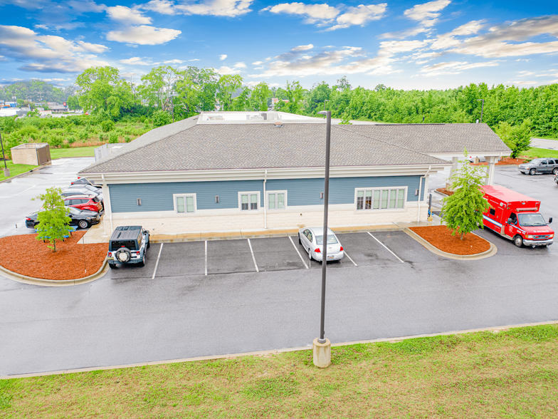 1018 S Governor Williams Hwy, Darlington, SC for sale - Building Photo - Image 3 of 6