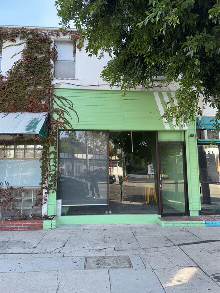 440 N La Cienega Blvd, West Hollywood, CA for lease - Building Photo - Image 2 of 10