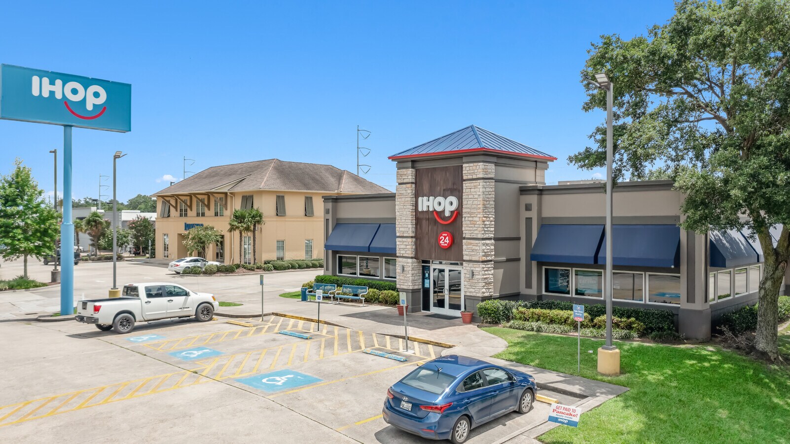 4000 Ambassador Caffery Pky, Lafayette, LA 70503