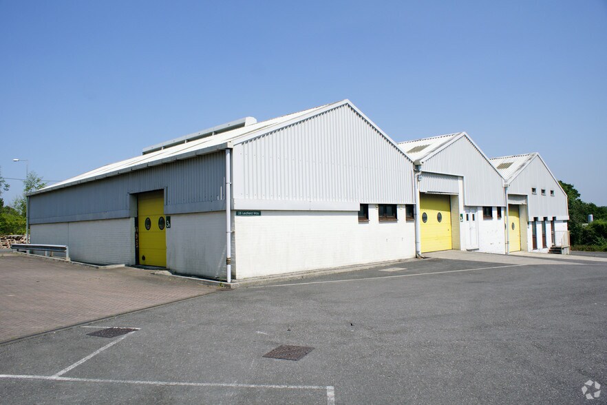 Edinburgh Way, Corsham for sale - Primary Photo - Image 1 of 1