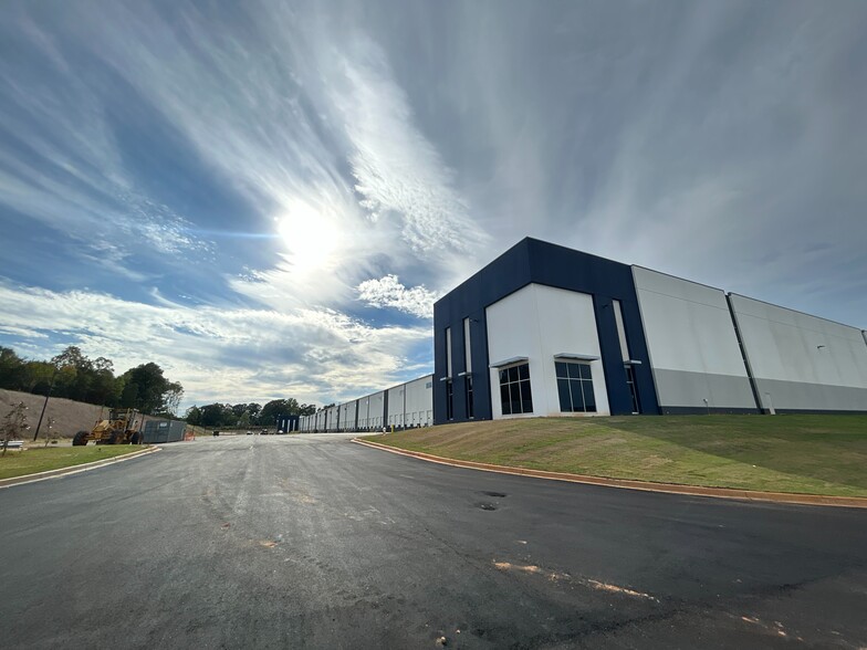 500 Logistics, Wellford, SC for lease - Building Photo - Image 2 of 8