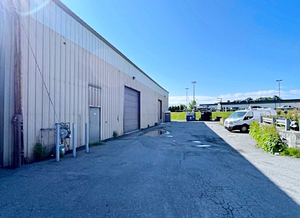 363 Middlesex Ave, Wilmington, MA 01887 Industrial for Lease