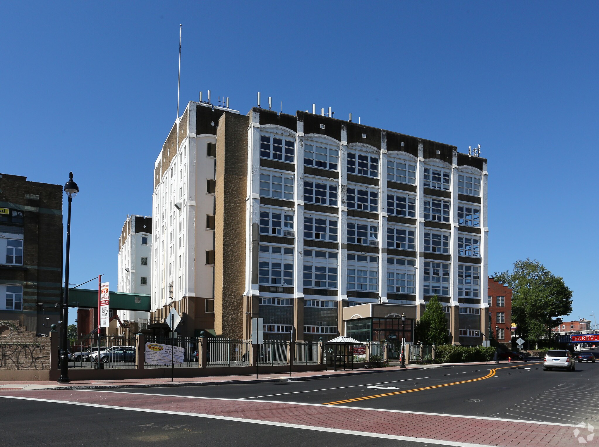1429 Park St, Hartford, CT 06106 The Lofts on Park