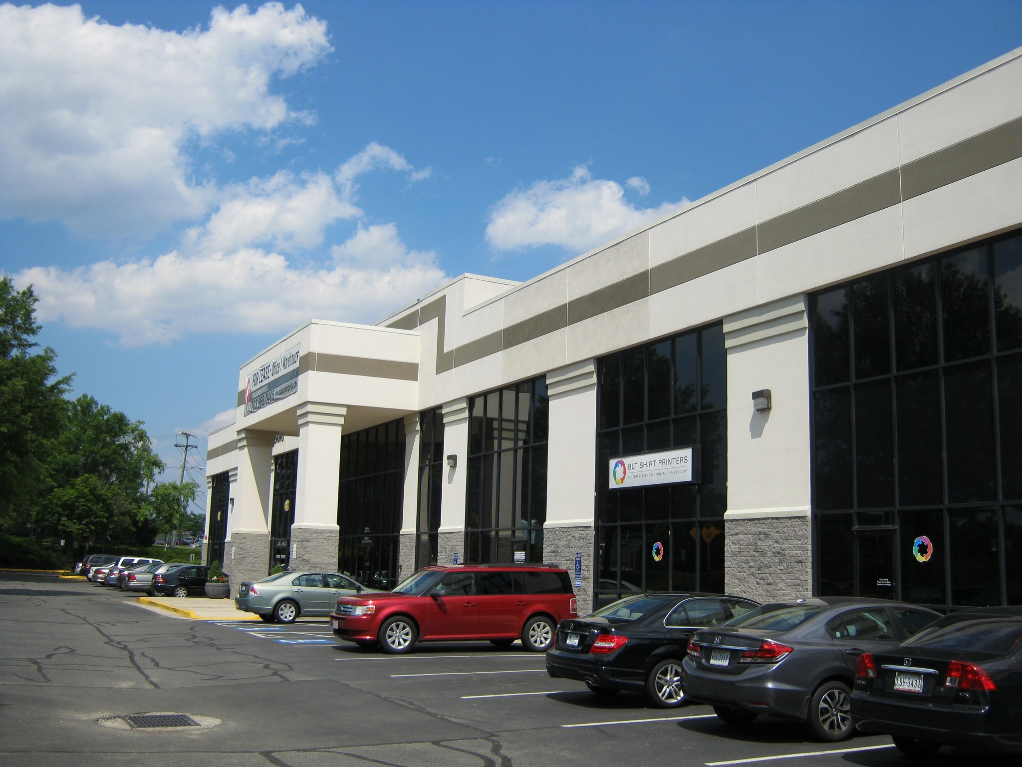 5558-5584 General Washington Dr, Alexandria, VA for lease Building Photo- Image 1 of 8