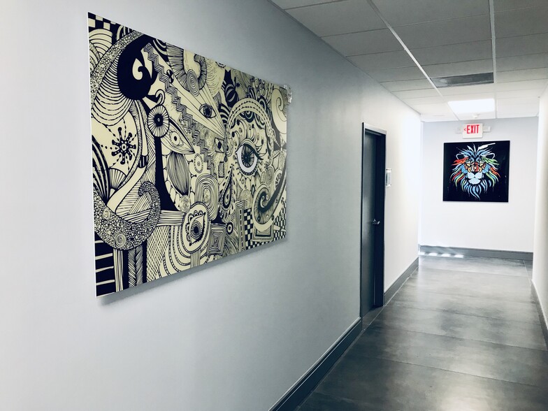 8660 W Flagler St, Miami, FL for lease - Building Photo - Image 2 of 5