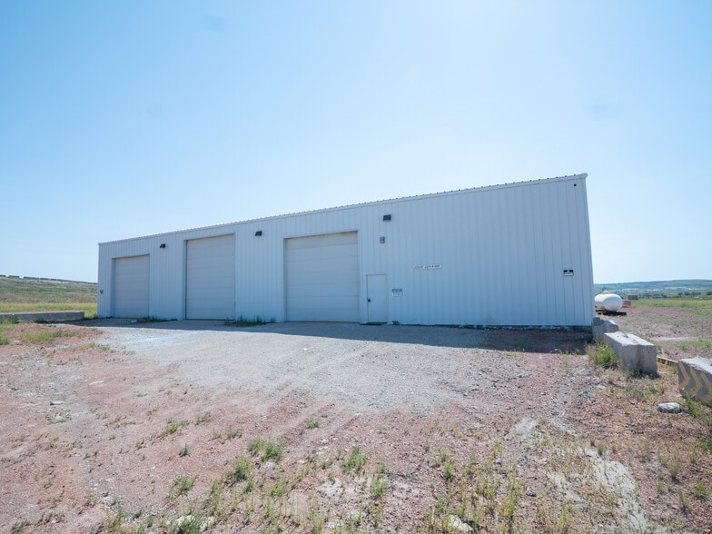 12509 20th H St, Watford City, ND for sale - Building Photo - Image 1 of 8