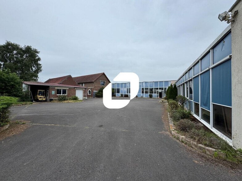 Industrial in Roye for sale - Building Photo - Image 3 of 9
