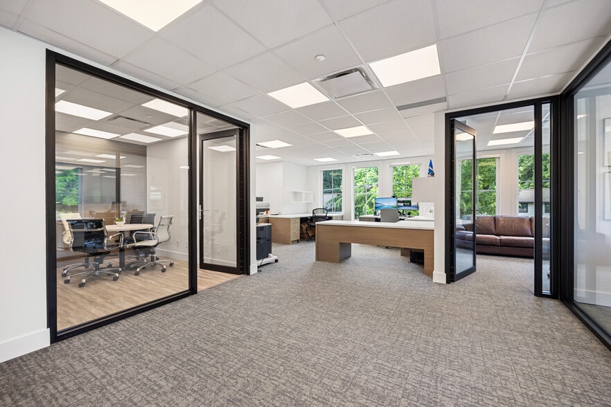 23189 Francis Ave, Langley, BC for sale - Interior Photo - Image 2 of 5