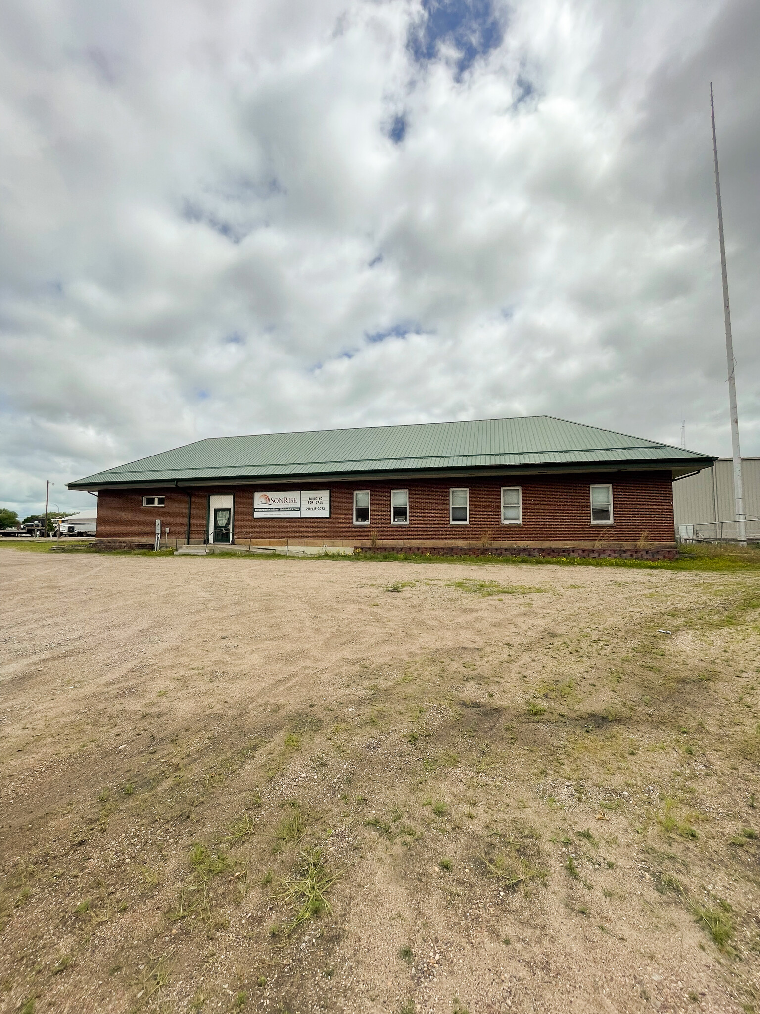 300 W Main St, Ada, MN for sale Primary Photo- Image 1 of 17