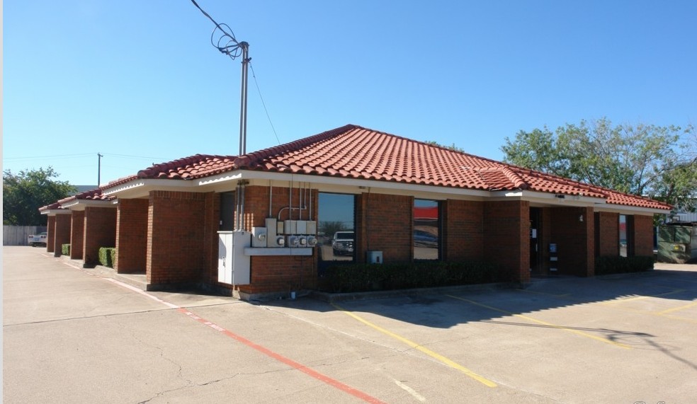 1024 E Broad St, Mansfield, TX for sale - Primary Photo - Image 1 of 1