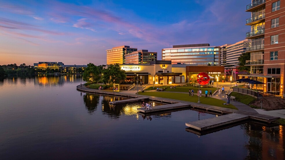 1900 Hughes Landing Blvd, The Woodlands, TX for sale - Primary Photo - Image 1 of 1