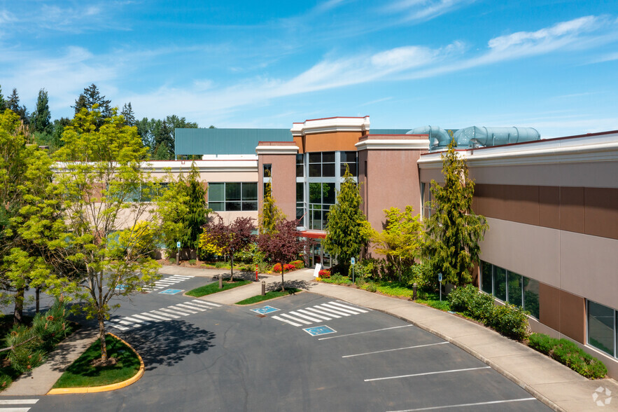 15815 25th Ave W, Lynnwood, WA for lease - Building Photo - Image 1 of 7