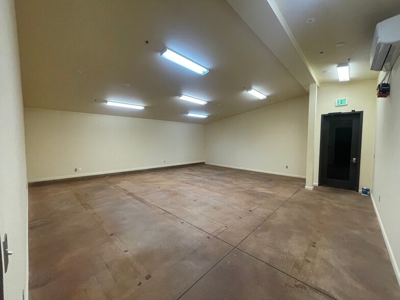 1080 Fulton Ln, Saint Helena, CA for lease - Building Photo - Image 3 of 17