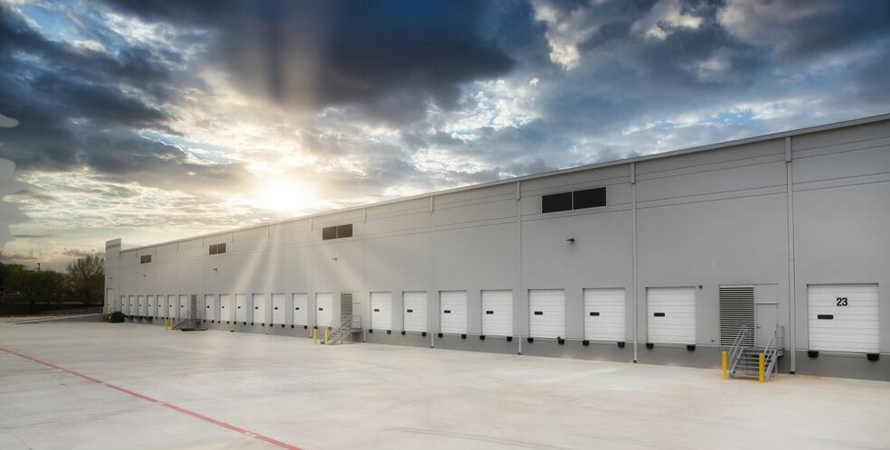 2119 Exchange Pky, Waco, TX for lease - Building Photo - Image 3 of 6