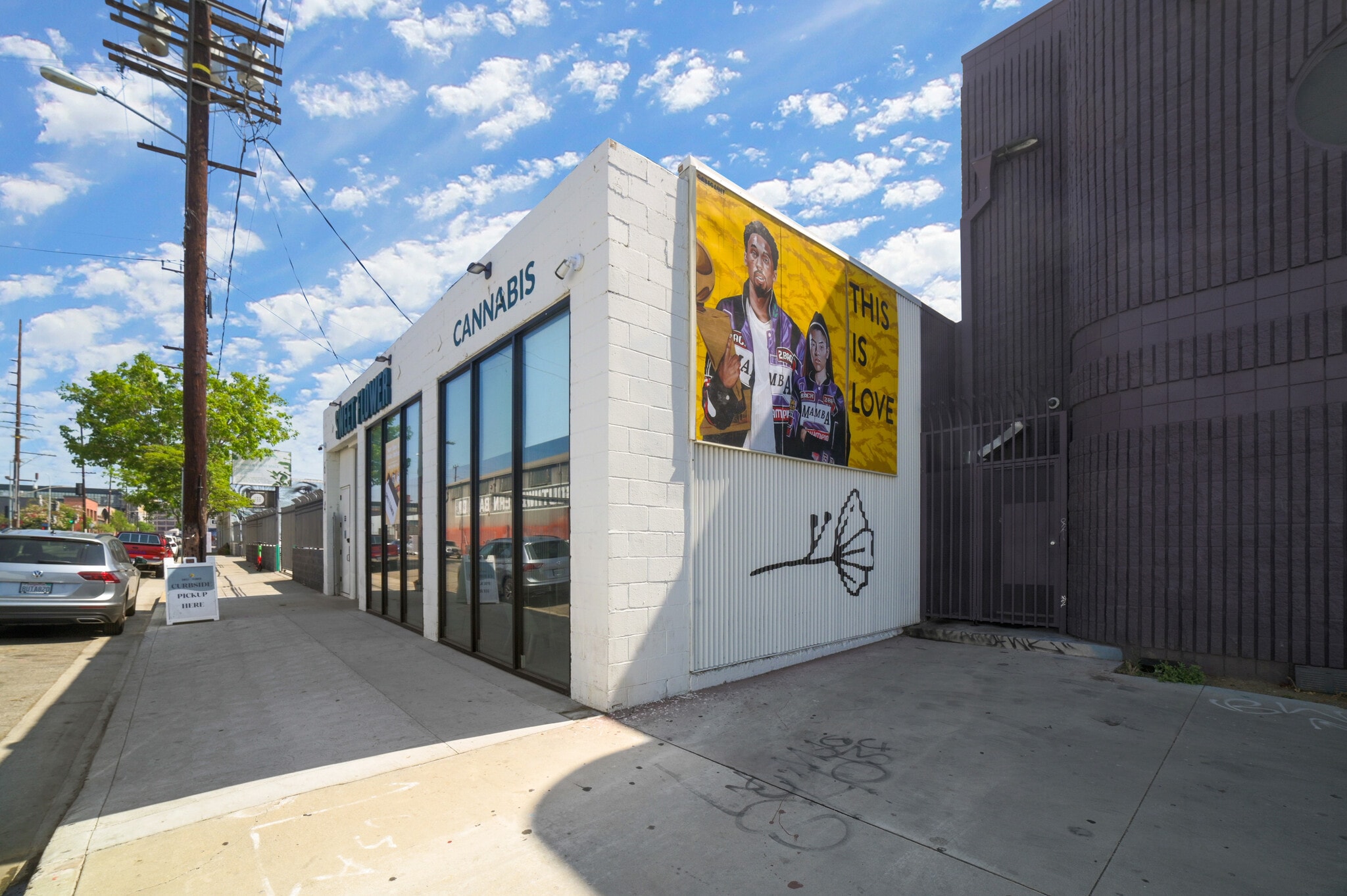 614 S Mateo St, Los Angeles, CA 90021 Sweet Flower Arts District