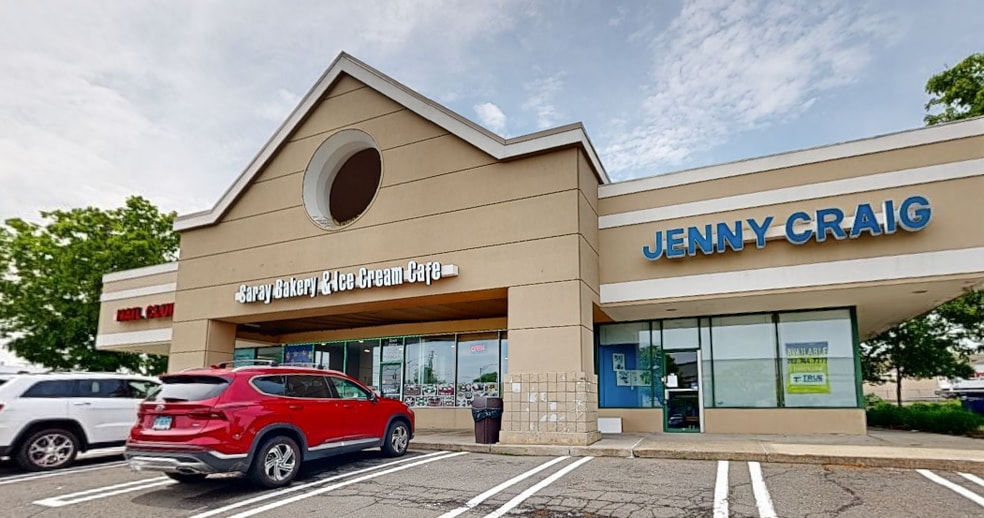 80-96 Boston Post Rd, Orange, CT for lease - Building Photo - Image 3 of 6