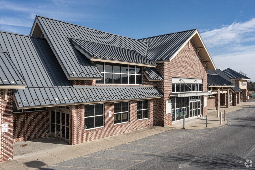 Greenwood Dr, Winchester, VA for lease - Primary Photo - Image 1 of 1