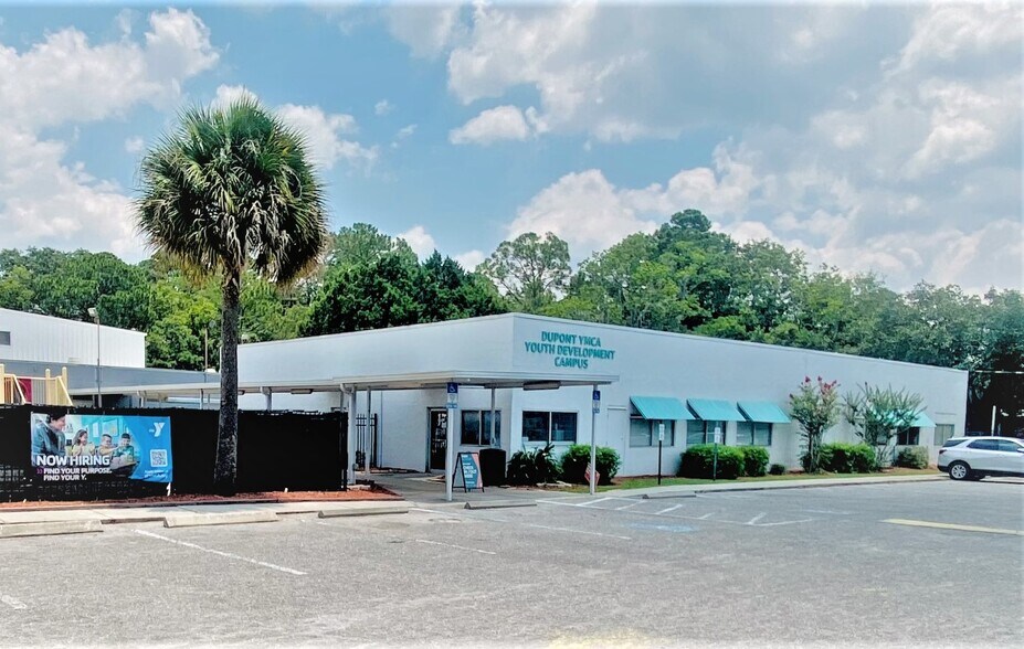 7373 Old Kings Rd, Jacksonville, FL 32217 Dupont Family YMCA