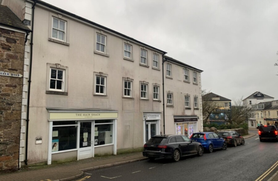 Exeter Rd, Ivybridge for sale - Primary Photo - Image 1 of 2