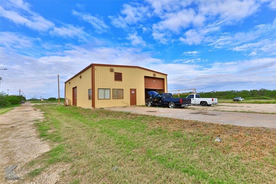 103 N FM 707, Merkel, TX 79536