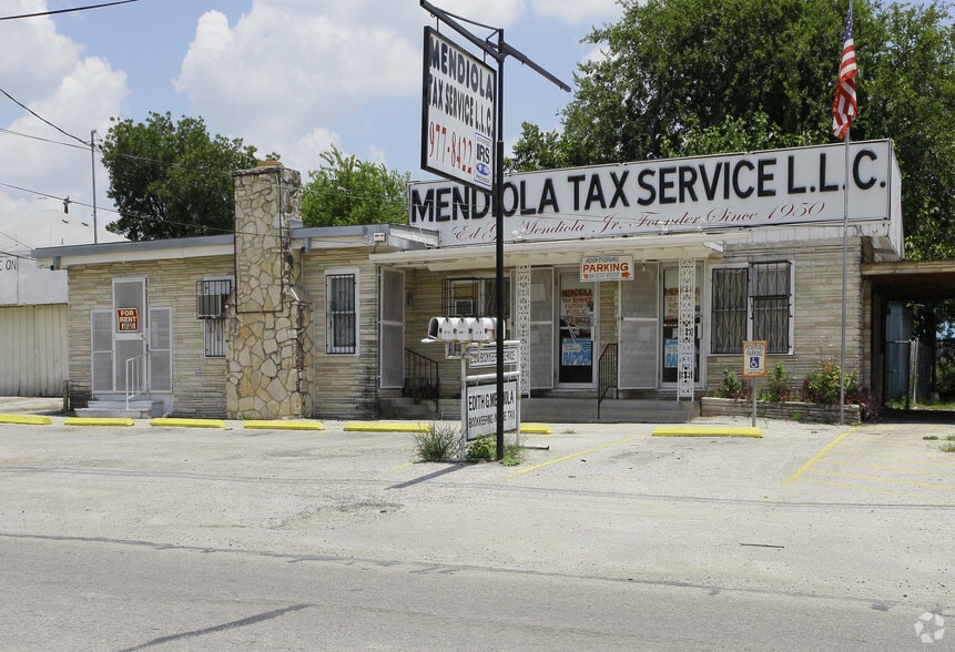 702710 Bynum Ave, San Antonio, TX 78211