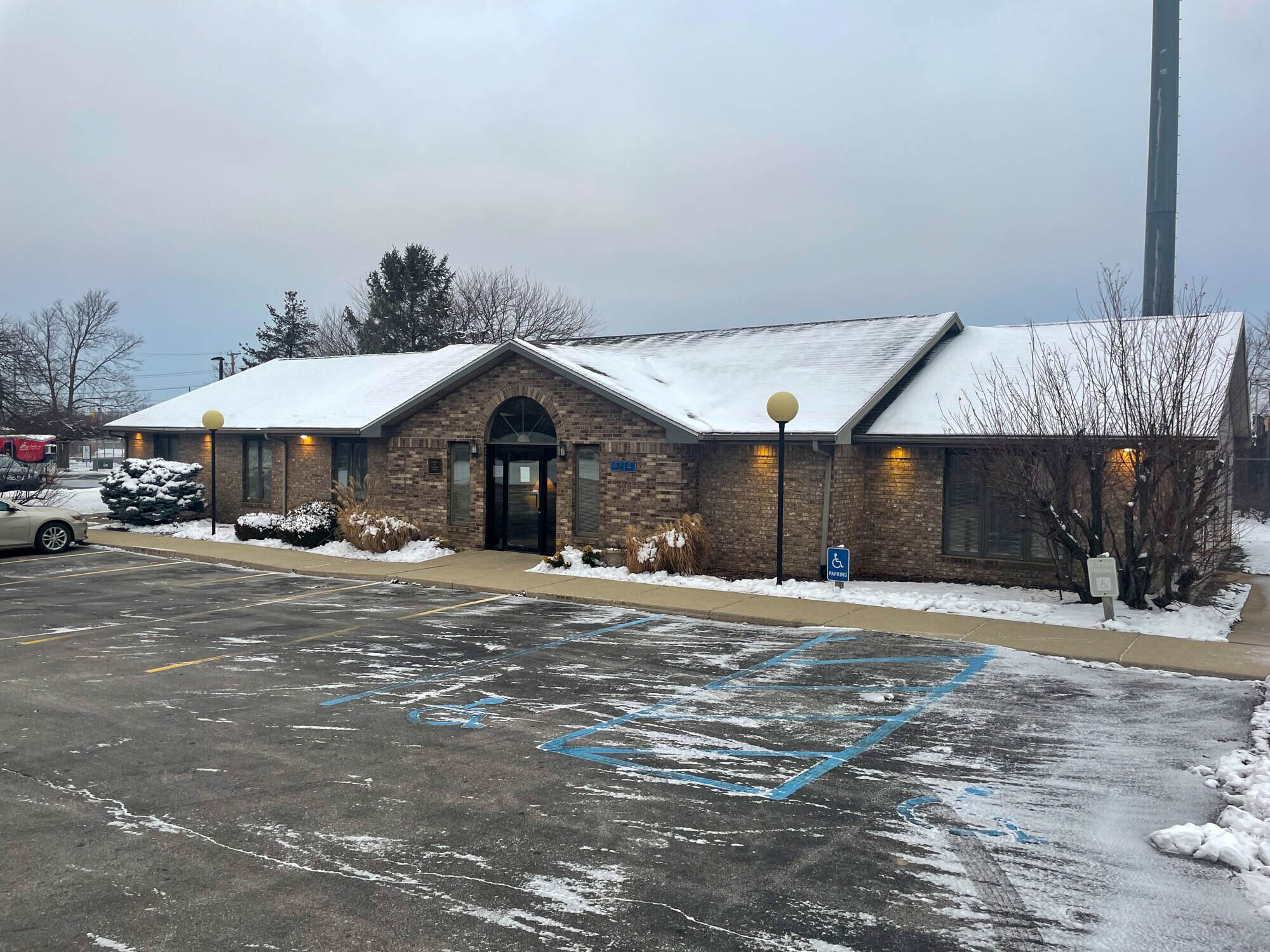 4214 Hobson Ct, Fort Wayne, IN for sale Building Photo- Image 1 of 1