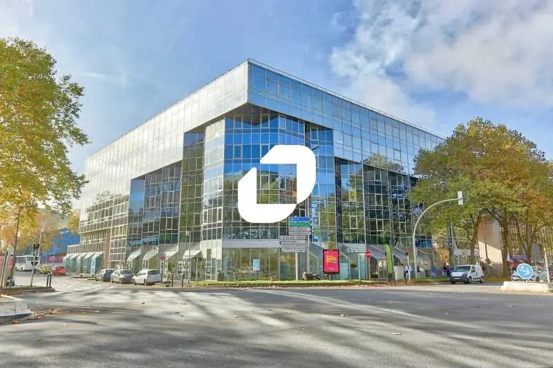 Office in Évry-Courcouronnes for sale Building Photo- Image 1 of 9