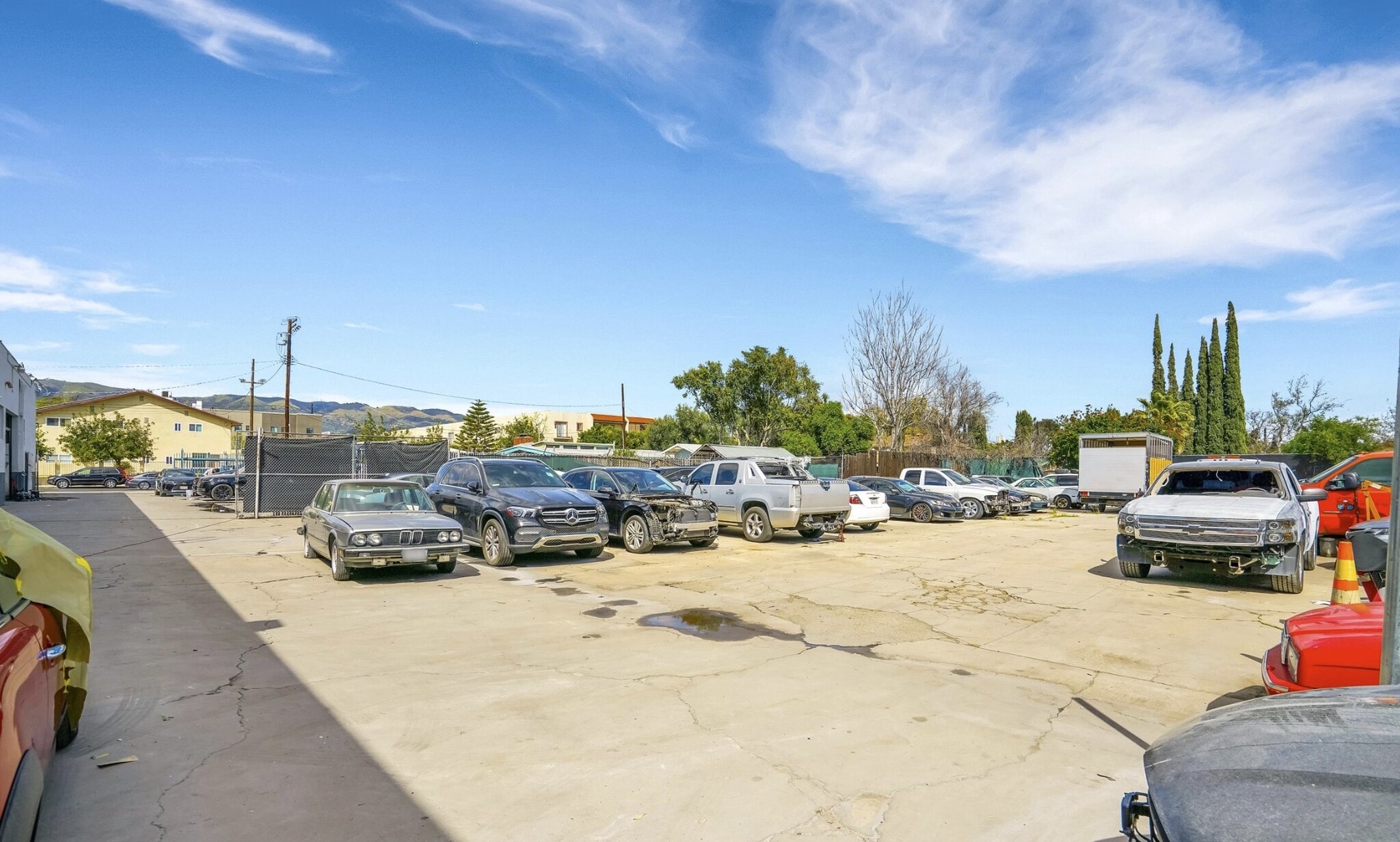 10140-10158 Canoga Ave