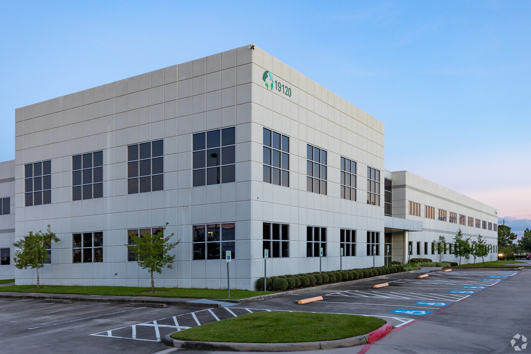 19120 Kenswick Dr, Humble, TX for sale Building Photo- Image 1 of 1