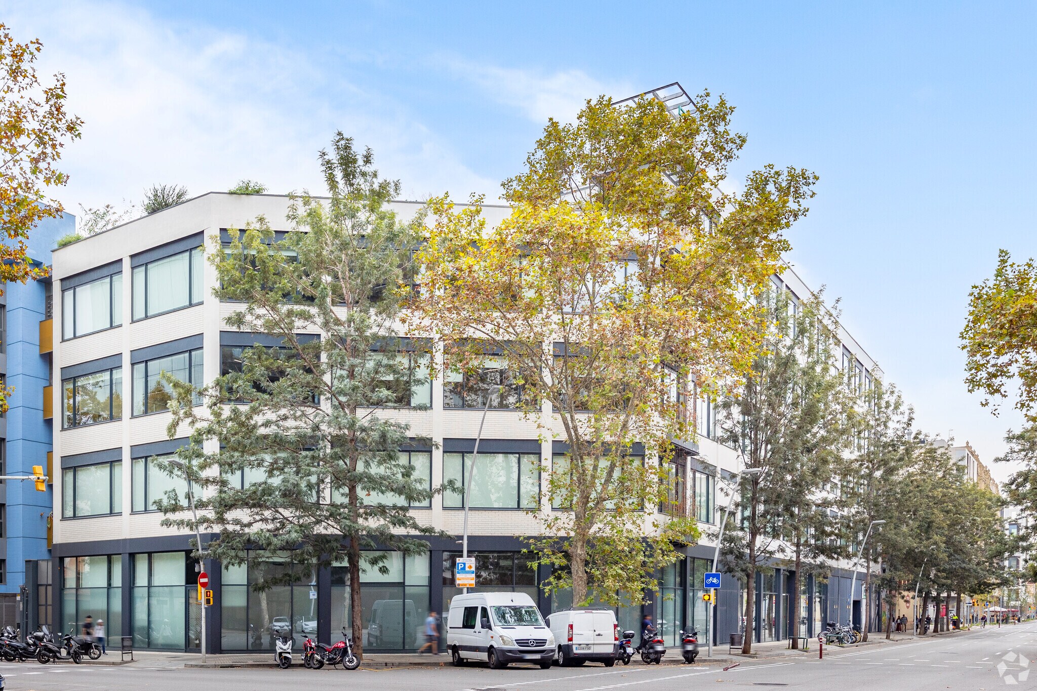 Carrer de Tànger, Barcelona, Barcelona for lease Building Photo- Image 1 of 6
