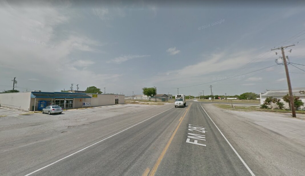 122 E 4th St, TX 78343 Retail for Sale