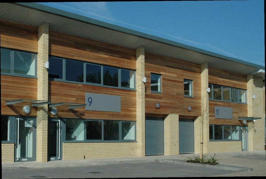 3-11 Roebuck Way, Milton Keynes for sale - Building Photo - Image 3 of 11