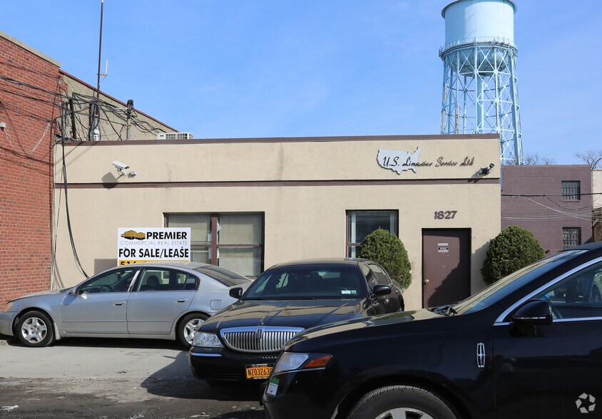 Office in New Hyde Park, NY for sale - Primary Photo - Image 1 of 1