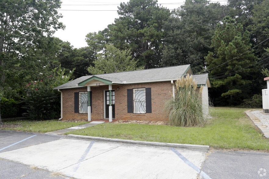 912 SE Honey Creek Rd, Conyers, GA for sale - Primary Photo - Image 1 of 1