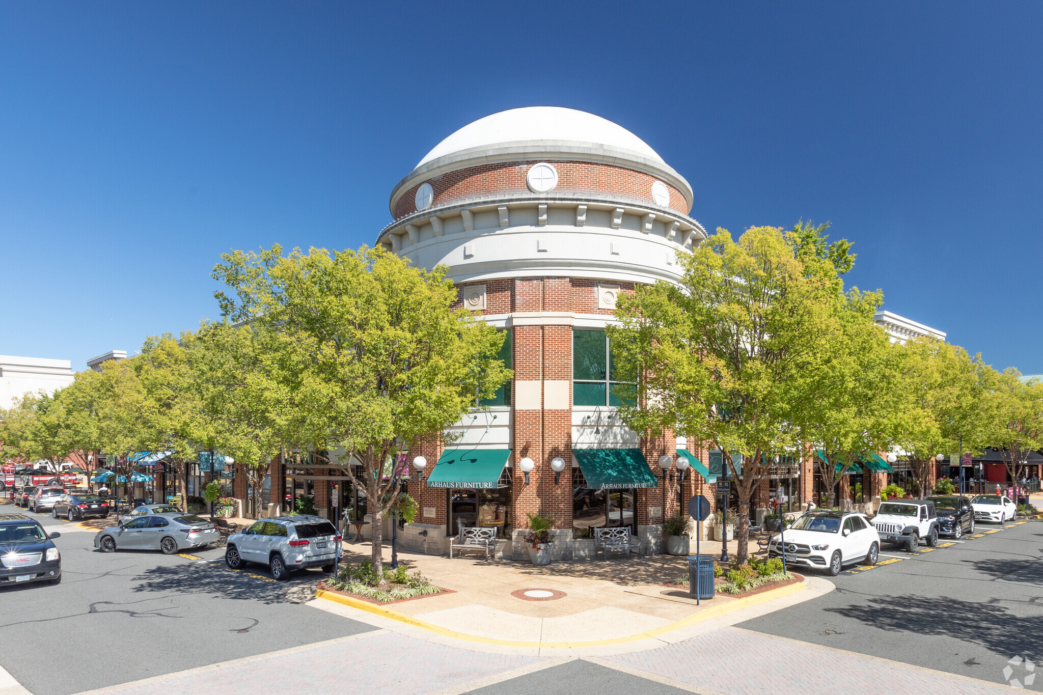 4211 Fairfax Corner East Ave, Fairfax, VA for lease Primary Photo- Image 1 of 13