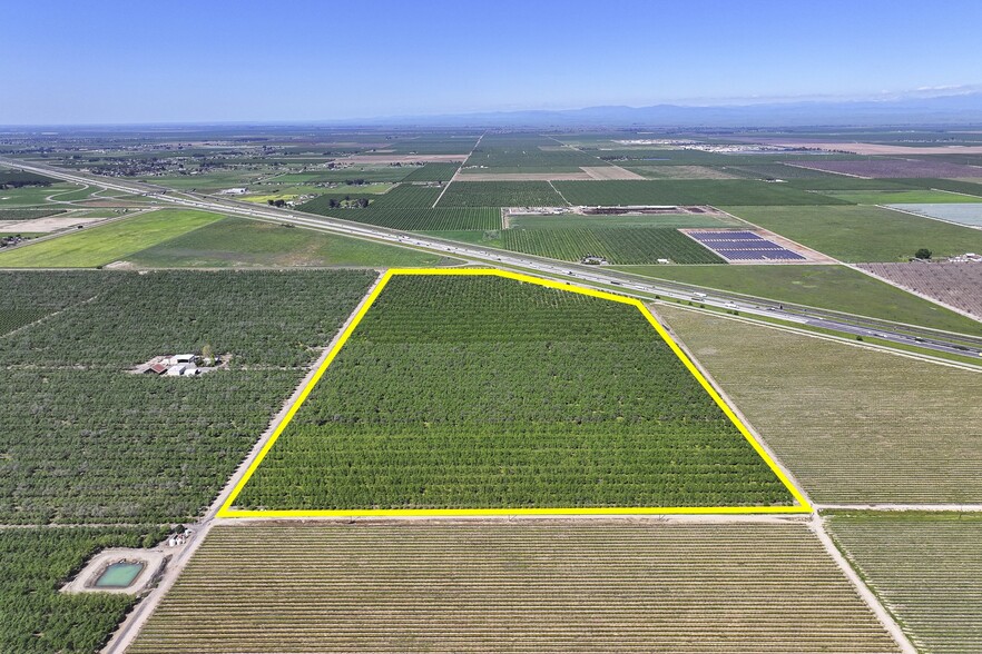 20822 Golden State Blvd, Chowchilla, CA for sale - Primary Photo - Image 1 of 7